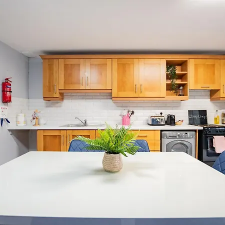 Tropical Vibes In The Of Tribes Holiday home Galway