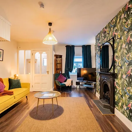 Tropical Vibes In The Of Tribes Γκάλγουεϊ