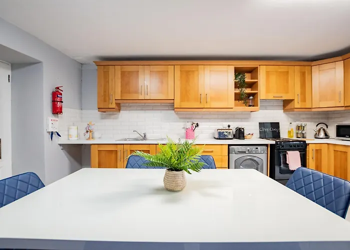 Tropical Vibes In The Of Tribes 펜션 골웨이